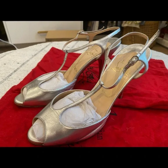 Christian Louboutin Silver T Strap Slingback Heels, RARE, EU 39.5, gently worn - Picture 10 of 10